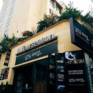 n-fourseason-hotel-myeongdong.hotels-seoul.net/